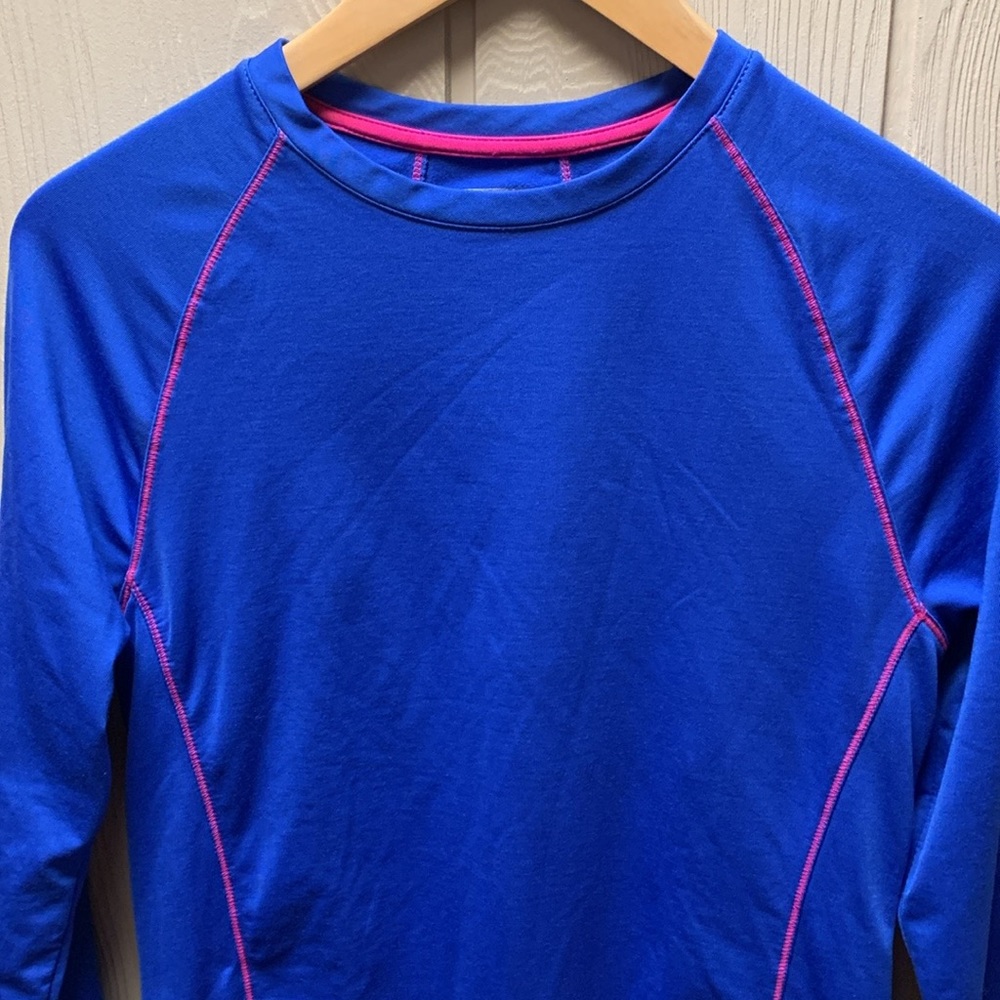 Layer 8 Performance Shirt - Picture 4 of 11